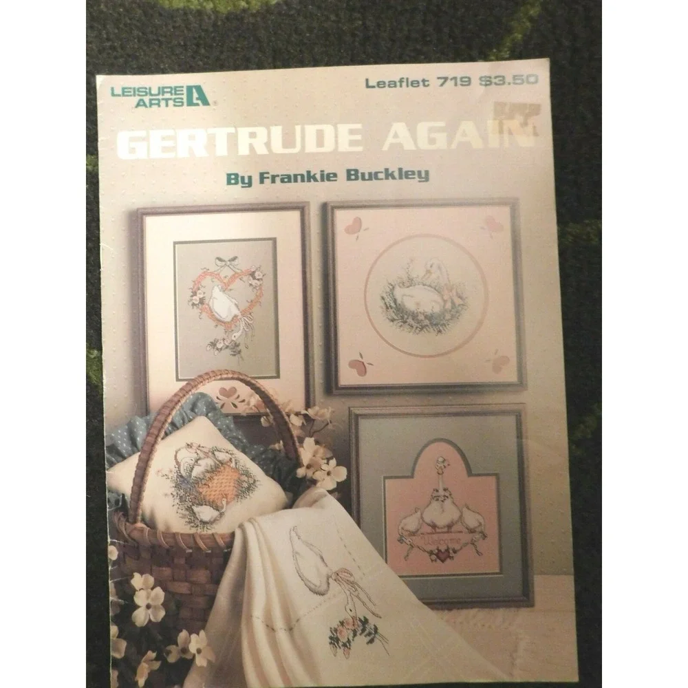 Counted‎ Cross Stitch pattern books for baby and nursery  (3)
